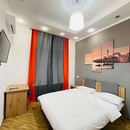 Apartment For Rent In The City Center Of Kharkiv K18 Elinaflats Exterior foto